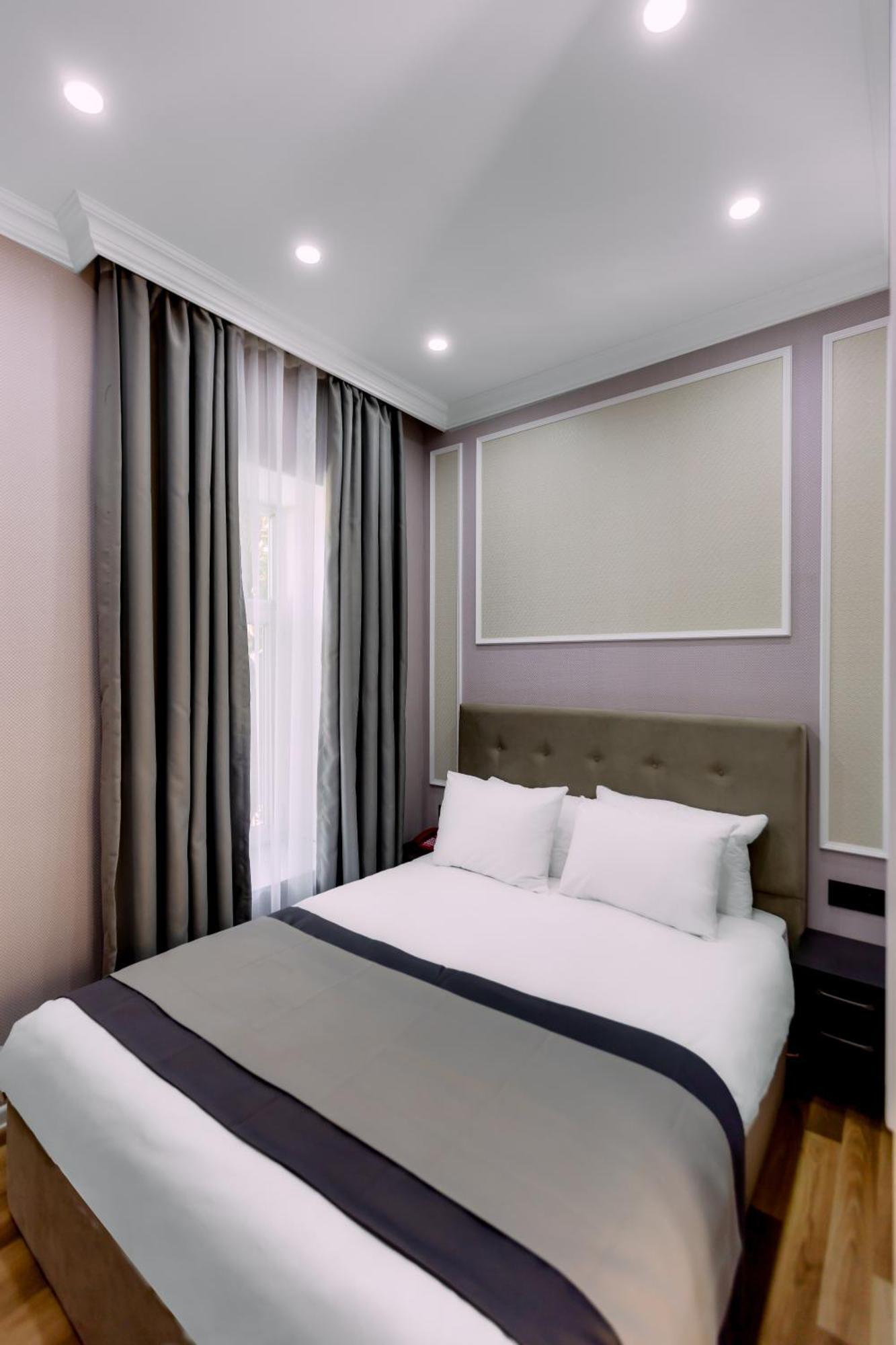 Hillside City Center Hotel Baku Bagian luar foto