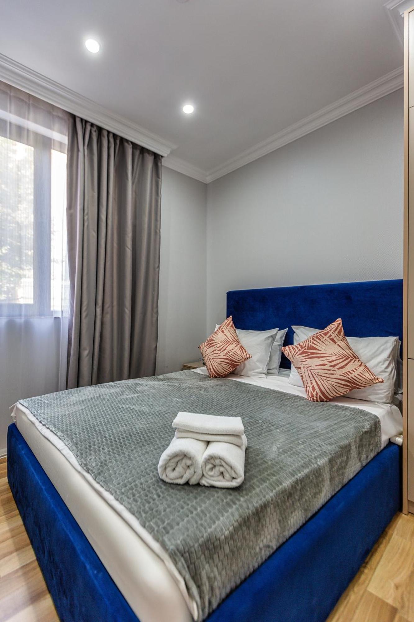 Hillside City Center Hotel Baku Bagian luar foto