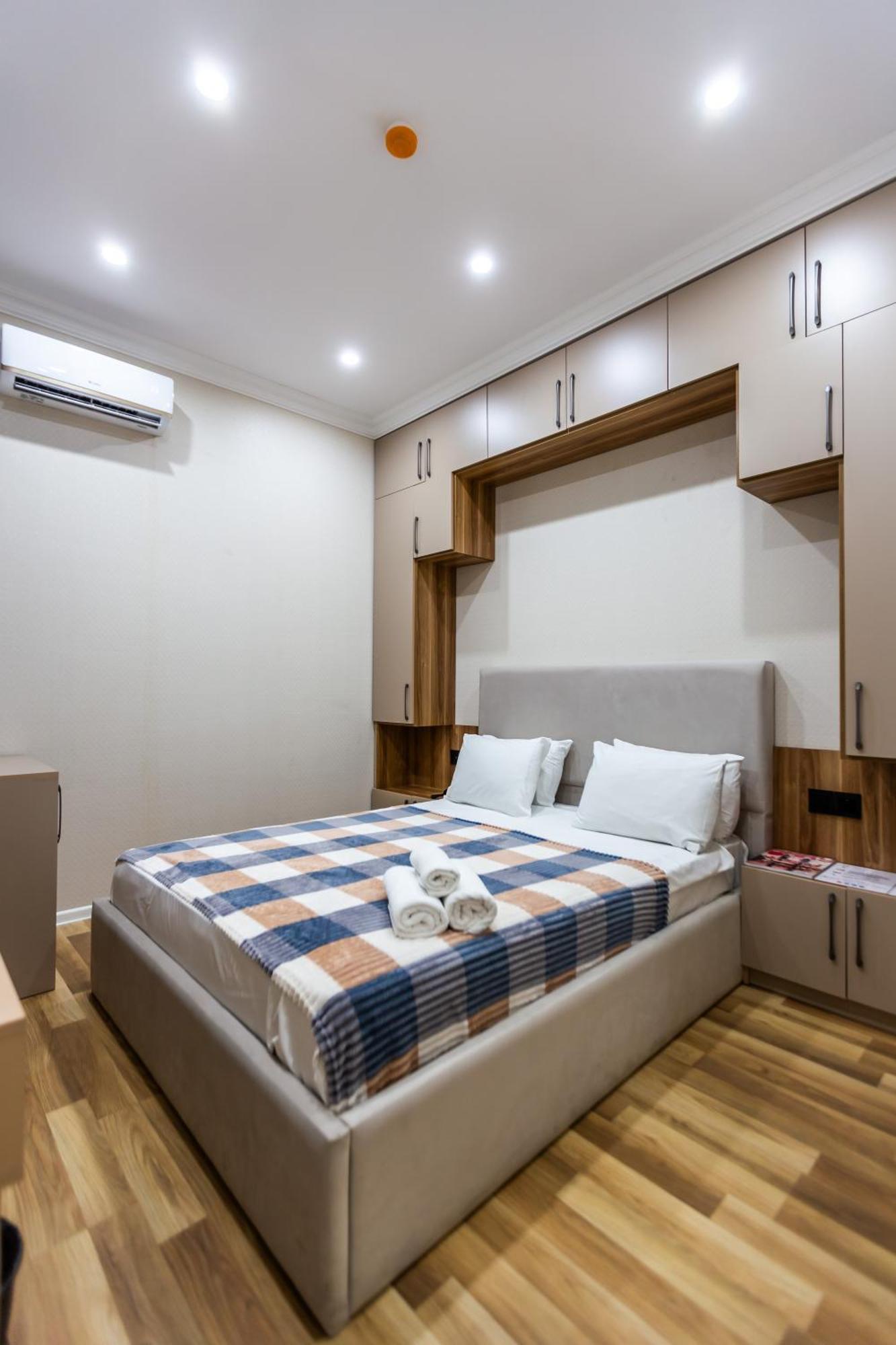 Hillside City Center Hotel Baku Bagian luar foto