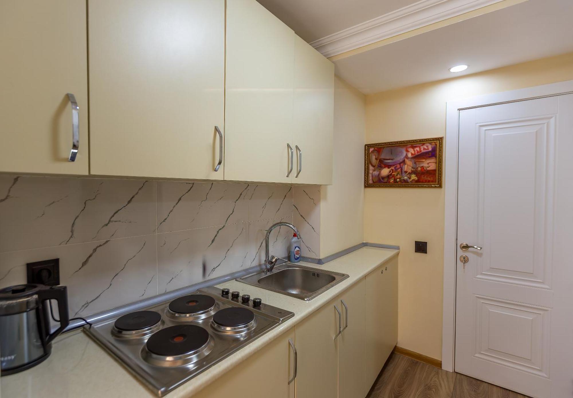 Hillside City Center Hotel Baku Bagian luar foto